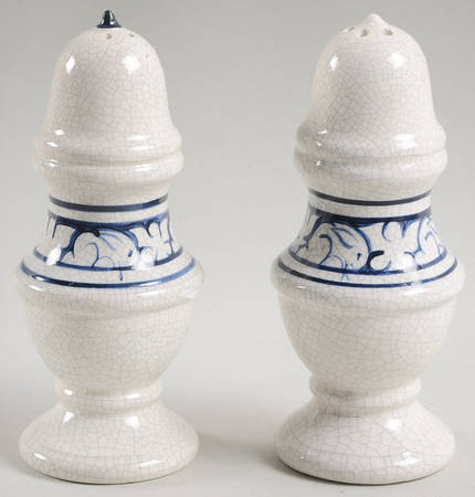Dedham Rabbit Salt & Pepper Set
