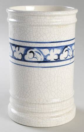 Dedham Rabbit 10" Storage Jar No Lid