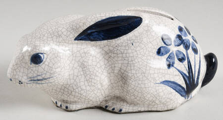 Dedham Rabbit Bunny Bank