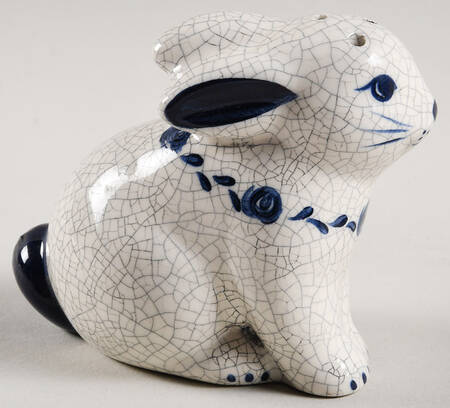 Dedham Rabbit Figural Pepper Shaker