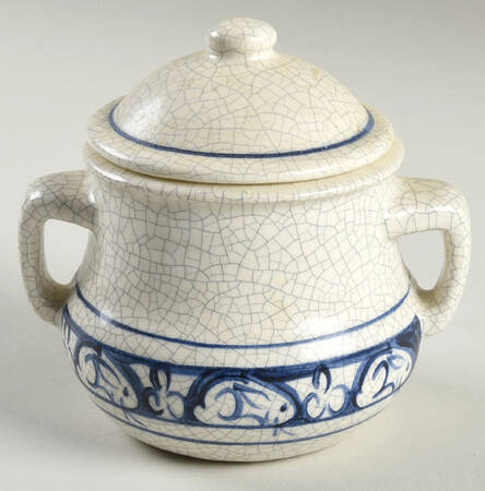 Dedham Rabbit Sugar Bowl & Lid