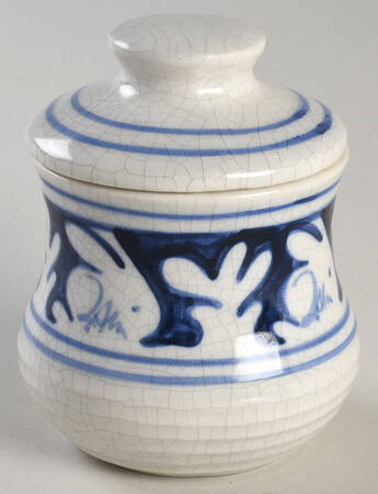 Dedham Rabbit Sugar Bowl & Lid