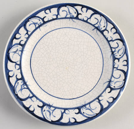 Dedham Rabbit 8" Footed Plate