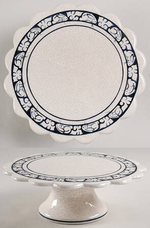 Dedham Rabbit 10" Diameter Pedestal Cake Stand