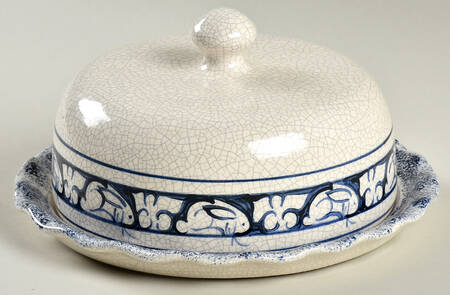 Dedham Rabbit Round Cheese Dish & Lid
