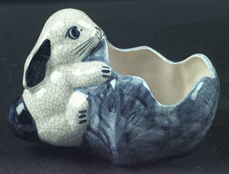 Dedham Rabbit Small Planter