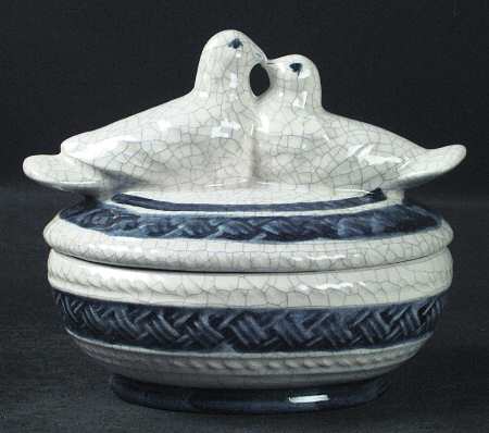 Dedham Rabbit Candy Box & Lid