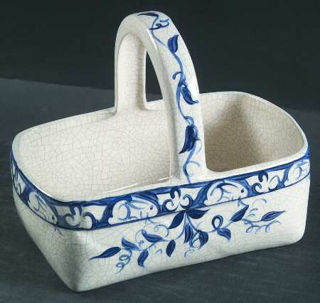 Dedham Rabbit Small Basket