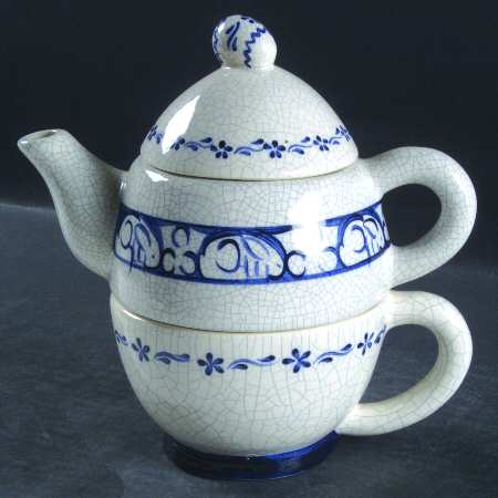 Dedham Rabbit Individual Teapot & Lid with Cup
