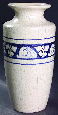 Dedham Rabbit 7" Vase