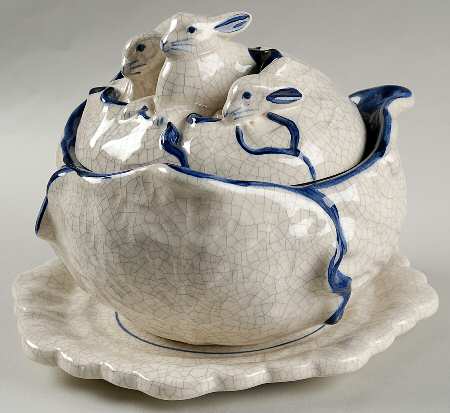 Dedham Rabbit Small Tureen w/Lid & Underplate