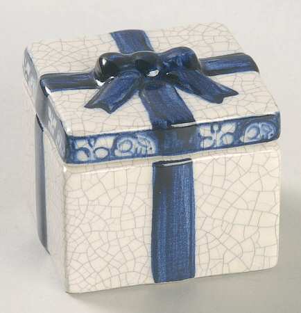 Dedham Rabbit Trinket Box & Lid