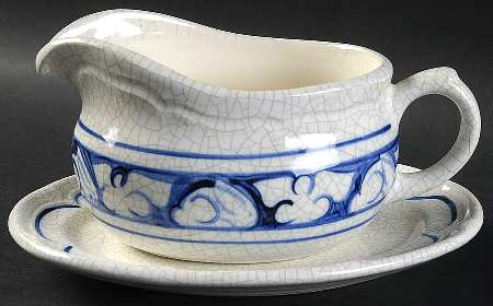 Dedham Rabbit Gravy Boat & Underplate/Relish