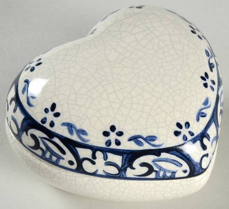 Dedham Rabbit Heart Shape Box & Lid