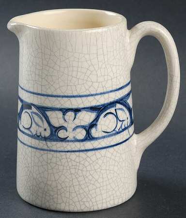 Dedham Rabbit 16 Oz Jug