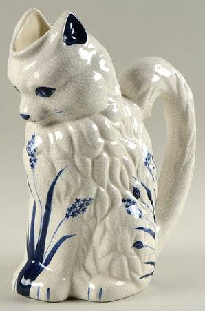 Dedham Rabbit 40 Oz Pitcher