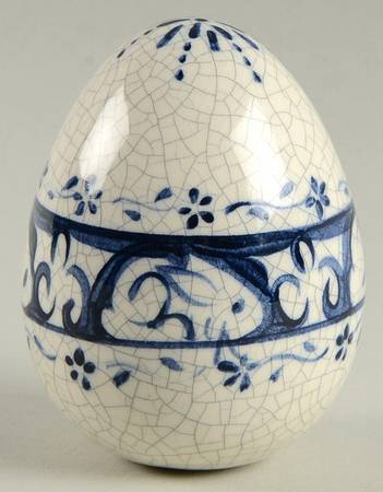 Dedham Rabbit Egg Figurine