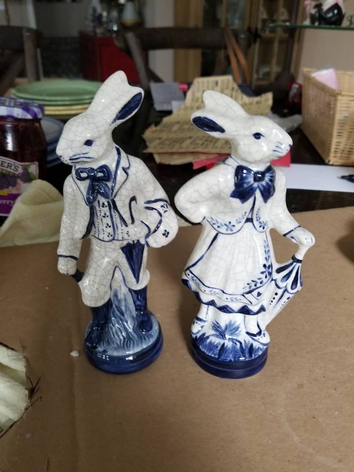 Dedham Rabbit Figurine