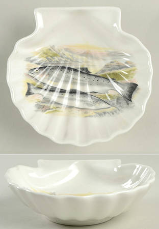 Compleat Angler Fern Shell Shaped Dish