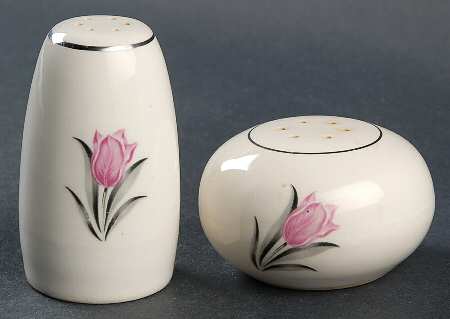 Kenilworth Salt & Pepper Set