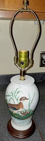 Birds of Britain Electric Vase Lamp No Shade