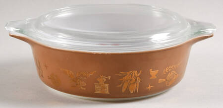 Early American 1 Pt Round Covered Casserole