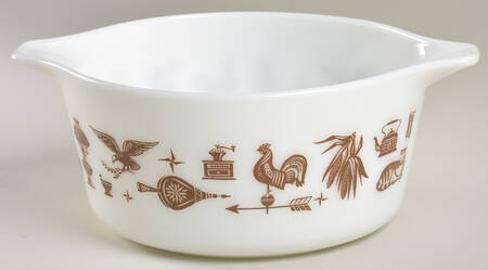 Early American 1.5 Quart Round Casserole No Lid