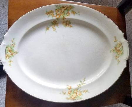 Golden Acacia 16" Oval Serving Platter