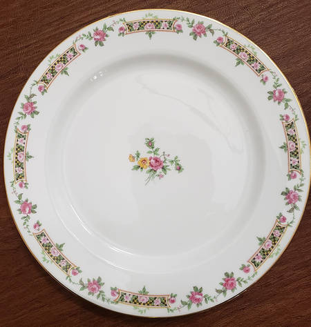 POY159 Dinner Plate