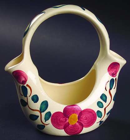 Mountain Rose Oval Basket