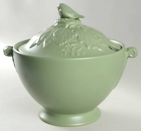 Winterwood Green Tureen & Lid by Pfaltzgraff