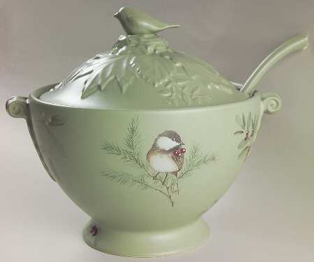 Winterwood Green Tureen & Lid w/Ladle