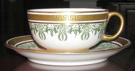 POY167 Flat Cup & Saucer Set