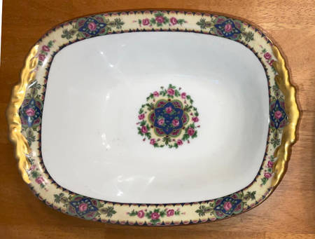 POY176 10" Oval Vegetable Bowl