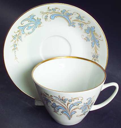Seljord Flat Cup & Saucer Set
