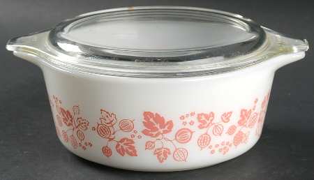 Gooseberry Pink 1.50 Pt Round Covered Casserole