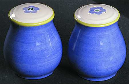Gillian Salt & Pepper Set