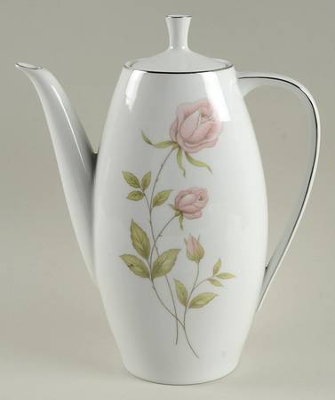Cotillion Coffee Pot & Lid