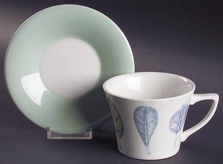 Seasons Leaves Flat Cup & Saucer Set