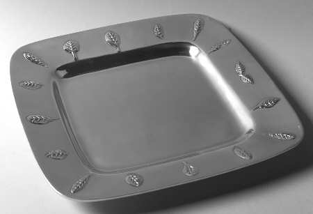 Seasons Leaves 14" Metal Square Platter
