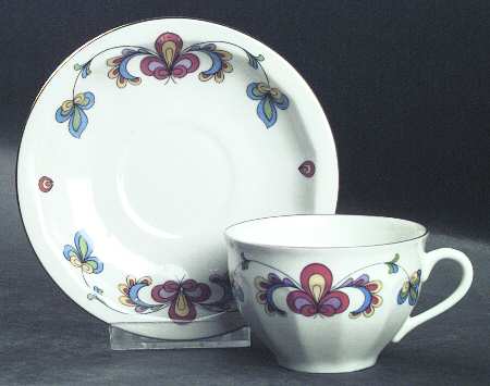 Farmer's Rose (Ribbed, Gold Trim) Flat Demitasse Cup & Saucer Set