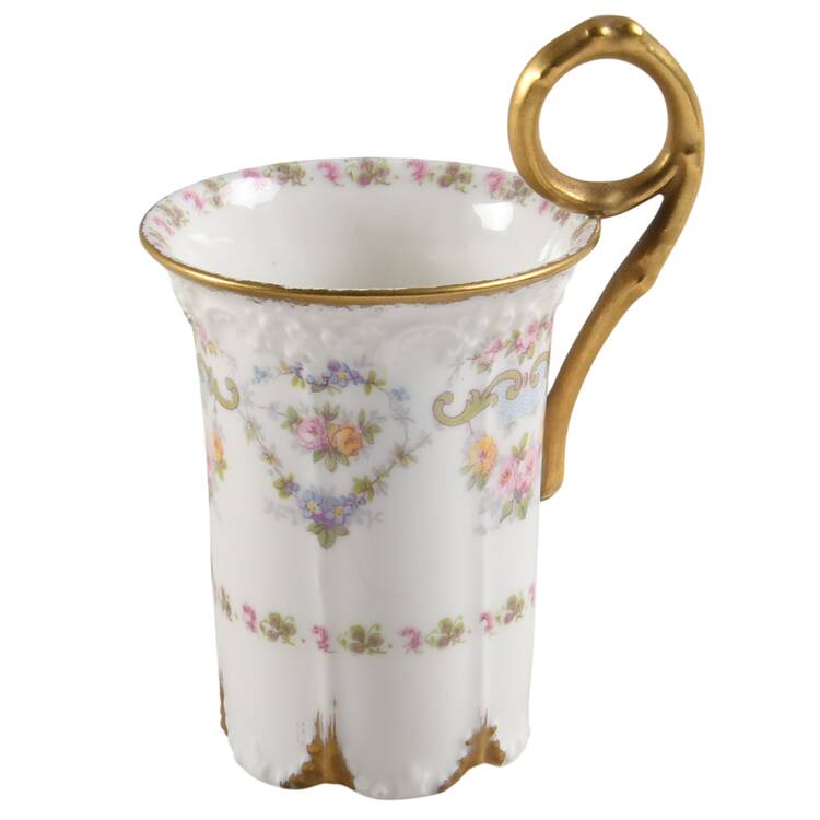 POY195 Chocolate Cup