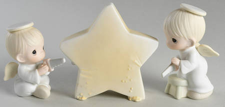 We Saw A Star Olive Branch-We Saw A Star - Olivebranch Trademark With Box