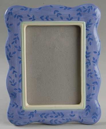 Summer Breeze Frame-Holds 5" X 7"