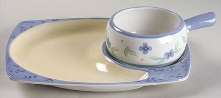 Summer Breeze Snack Set with 11" (SNTR11) Tray & Stick Handle Soup (SOH)
