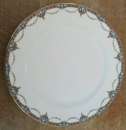POY212 Dinner Plate