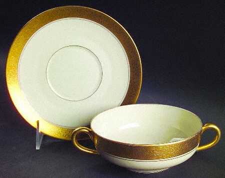 PIC76 Flat Cream Soup Bowl & Saucer Set