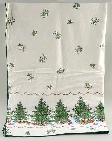 Christmas Tree 80" x 112" Rectangular Tablecloth