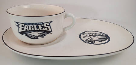 Philadelphia Eagles Snack Tray & Soup Mug Set