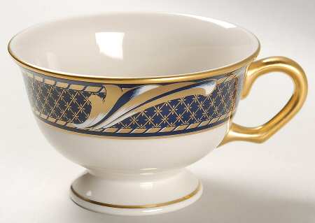 La Mer Footed Cup